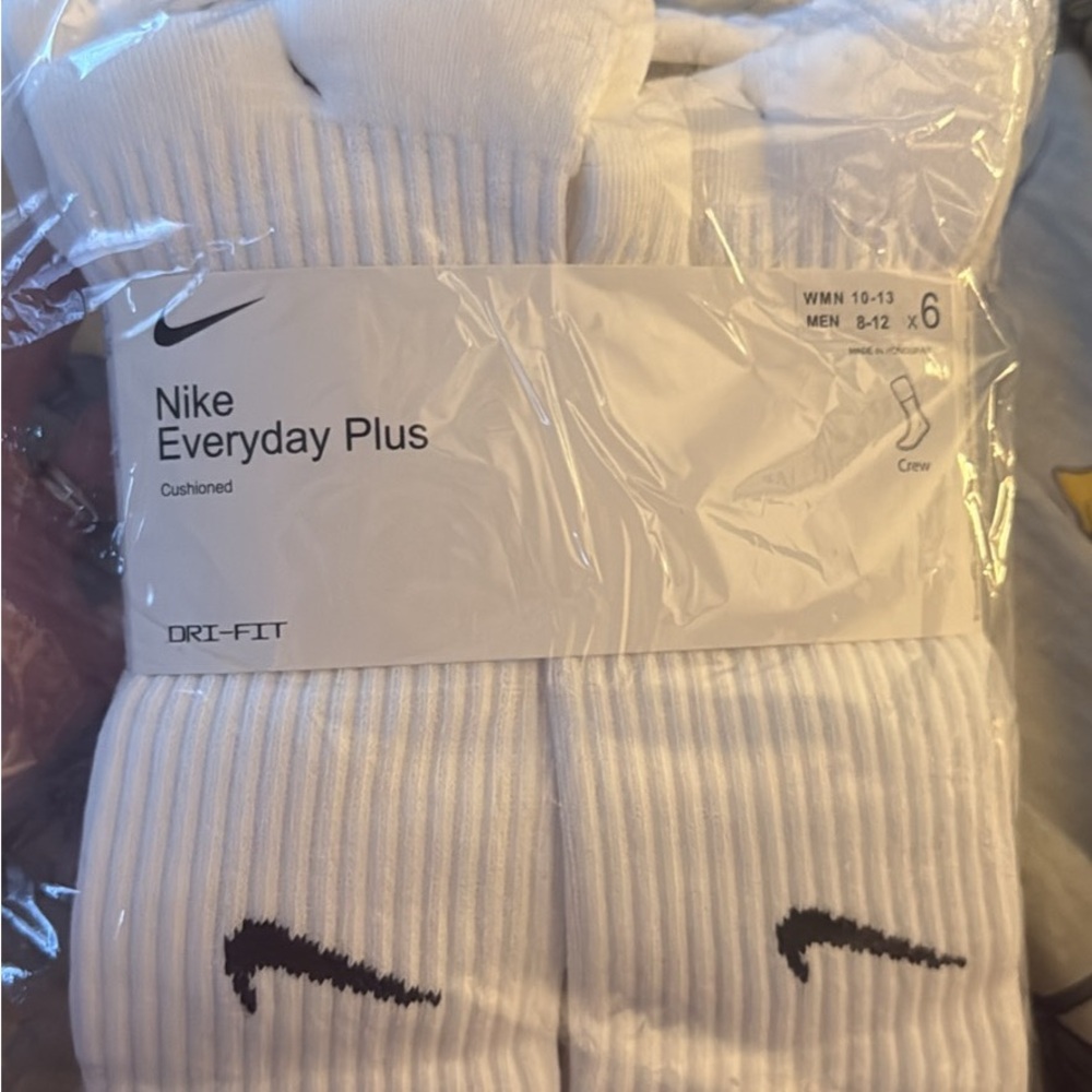 Nike Everyday Plus Cushioned Crew Socks - White and Black